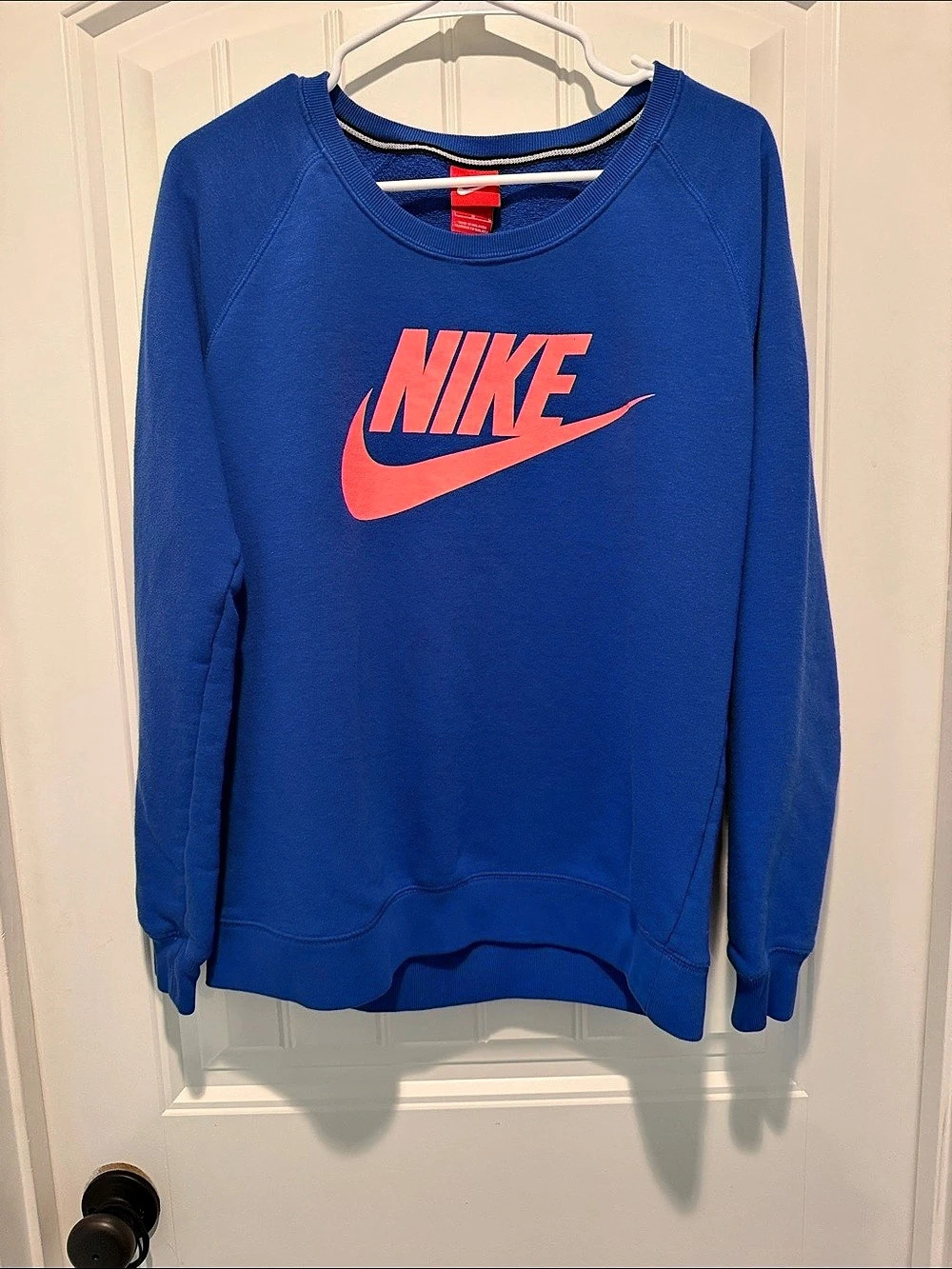 Nike Logo Sweatshirt in Blue Size Large